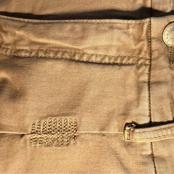 KUT from the kloth Meg wide legged khakis size 12 - Picture 8 of 8
